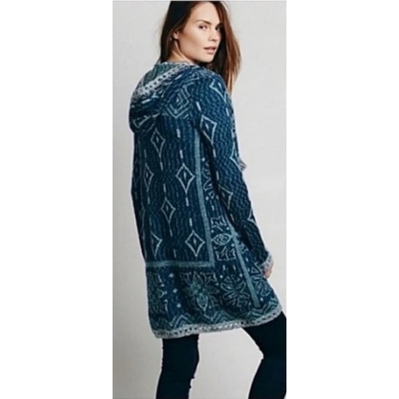 Free People Kai Pom Pom Fringe Geo Print Hooded Longline Long Cardigan Sweater M - Picture 9 of 9